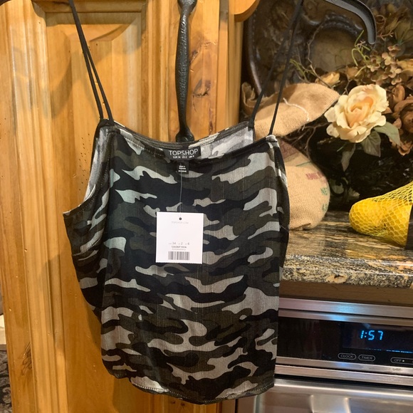 Top Shop Camo Cropped Cami - Picture 4 of 5